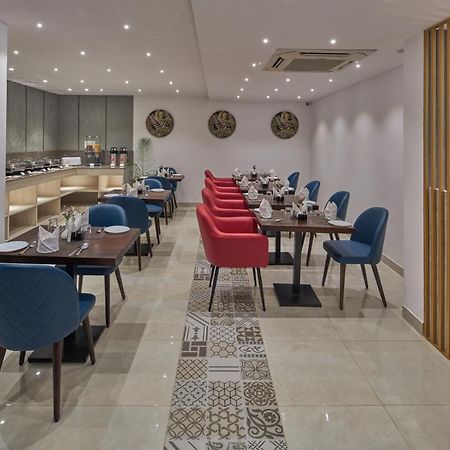 Regenta Inn 4Th Block Koramangala Bengaluru Kültér fotó